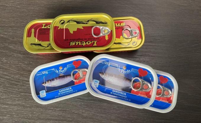 Seafood and tuna cans